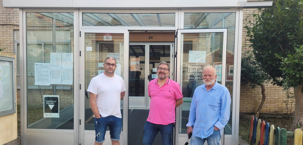 La ANPA del CEIP Plurilingüe de Carnota y BNG exigen a la Xunta reformar el centro con urgencia
