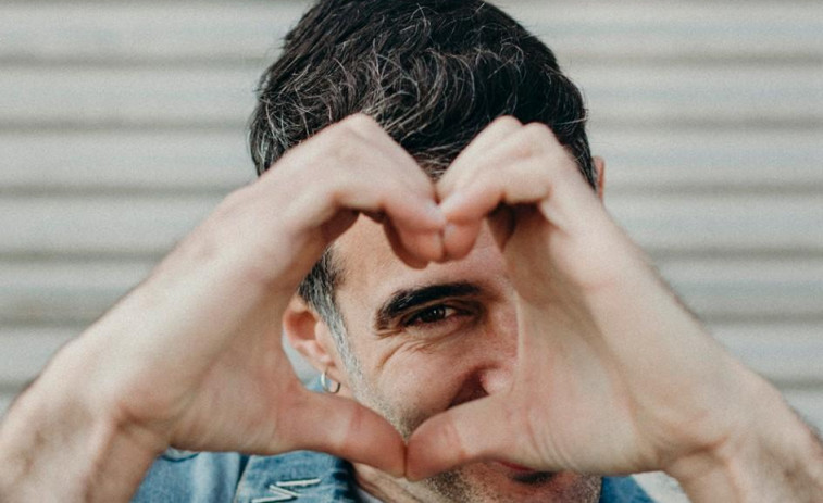 El humor de David Amor y el teatro de Os Contos Non Enchen, en la Mostra do Encaixe