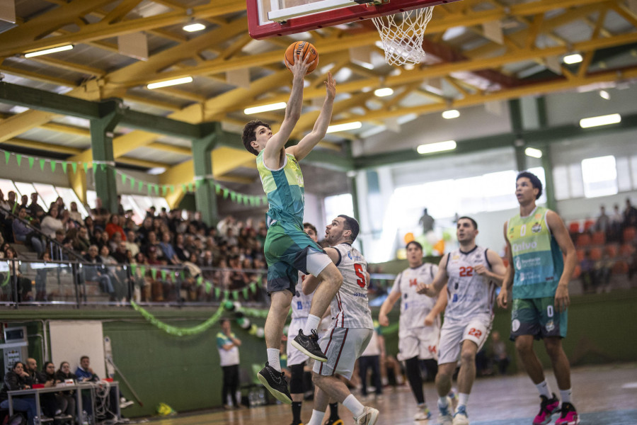 Basket Xiria salva con nota la primera de sus tres finales