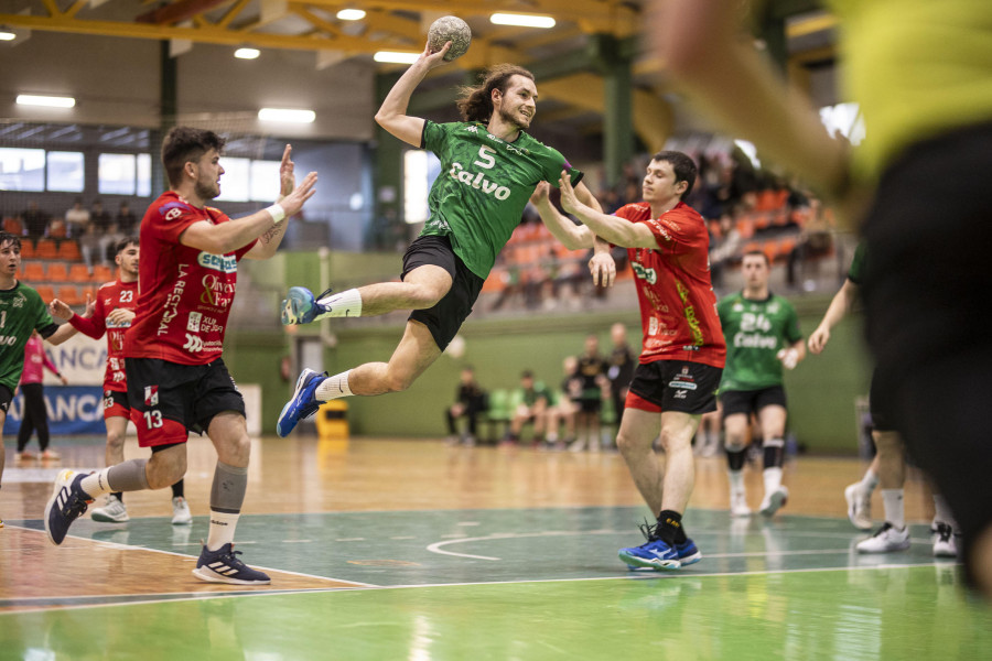 Los carballeses solo mandaron al comienzo de la primera mitad