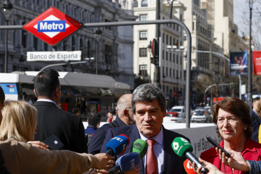 Escrivá anuncia que el Banco de España revisará a la baja su previsión de crecimiento por los aranceles