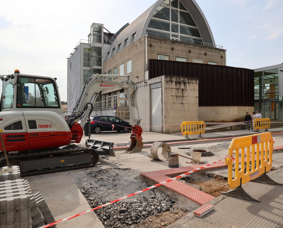 Obras del pazo da cultura carballo