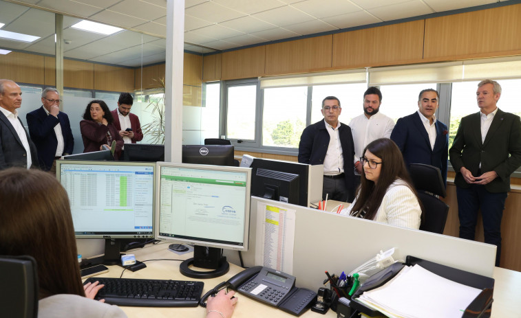 Rueda pone en valor la labor de Gesuga, que inaugura nueva plataforma logística