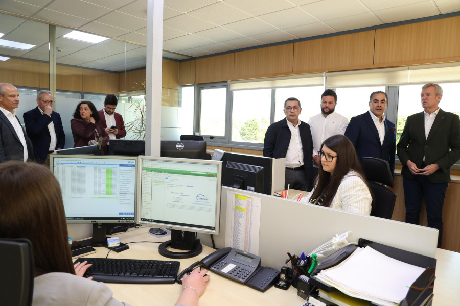 Rueda pone en valor la labor de Gesuga, que inaugura nueva plataforma logística