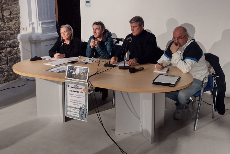 El Concello inicia una recogida de firmas para reclamar la apertura del centro de día de Corcubión