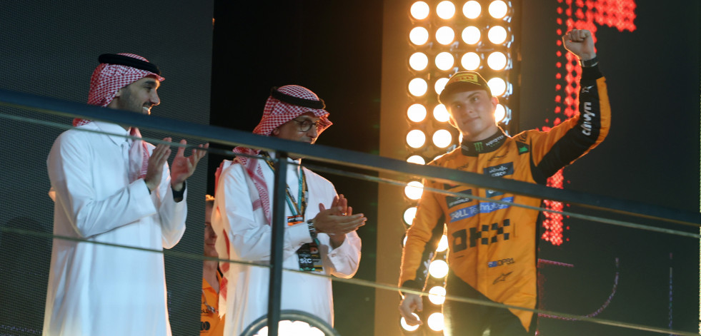 Piastri, nuevo líder del Mundial tras ganar en Yeda, donde Sainz fue octavo y Alonso, 11