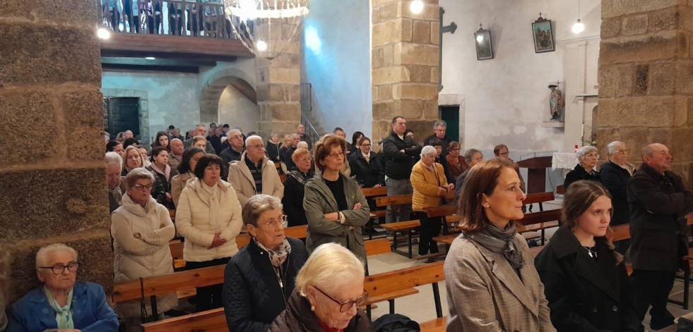 Soandres estrena las citas festivas del año con la popular romería de Santa Lucía