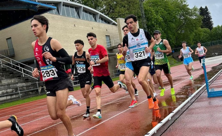 Iago Prada logra el bronce en 5.000 metros lisos en el Autonómico Sub-20