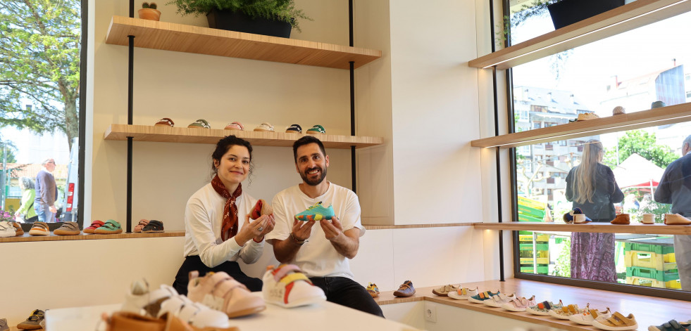 ‘Upa! Espazo barefoot’, una nueva tienda de calzado en Carballo