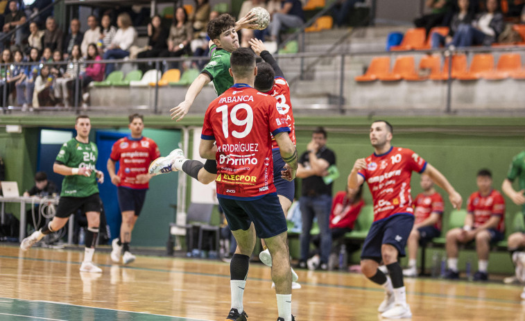Jornada agridulce para el Calvo Xiria de Balonmano