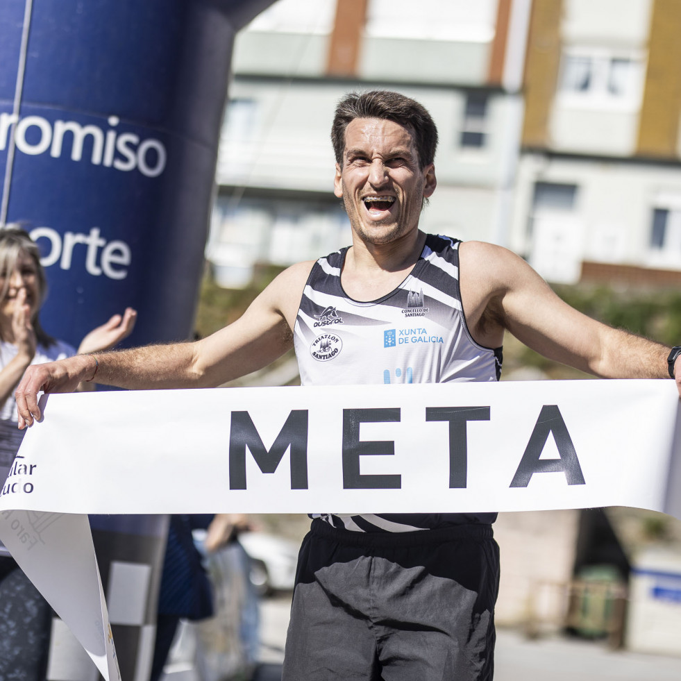 Cristian Muíño y Tina Fernández ganan en la V Carreira Popular Faro Roncudo