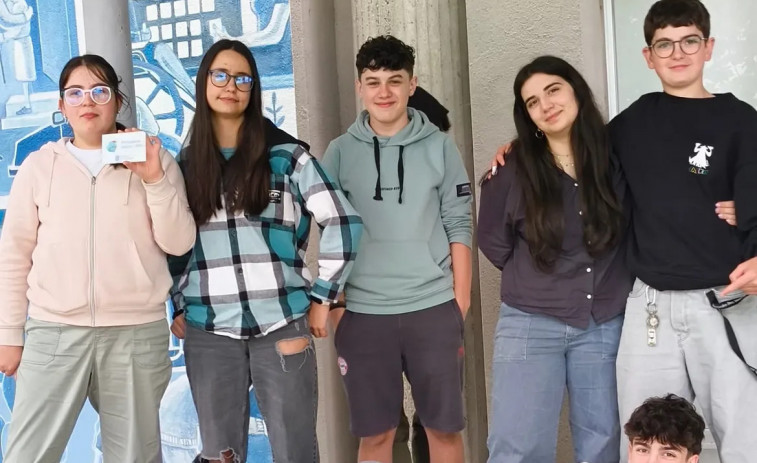 El proyecto CanSat reconoce al alumnado del IES Eduardo Pondal con el premio de divulgación y patrocinio