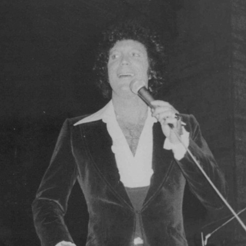 Tomjonespalacioriazor1975coleccionrubebventureira