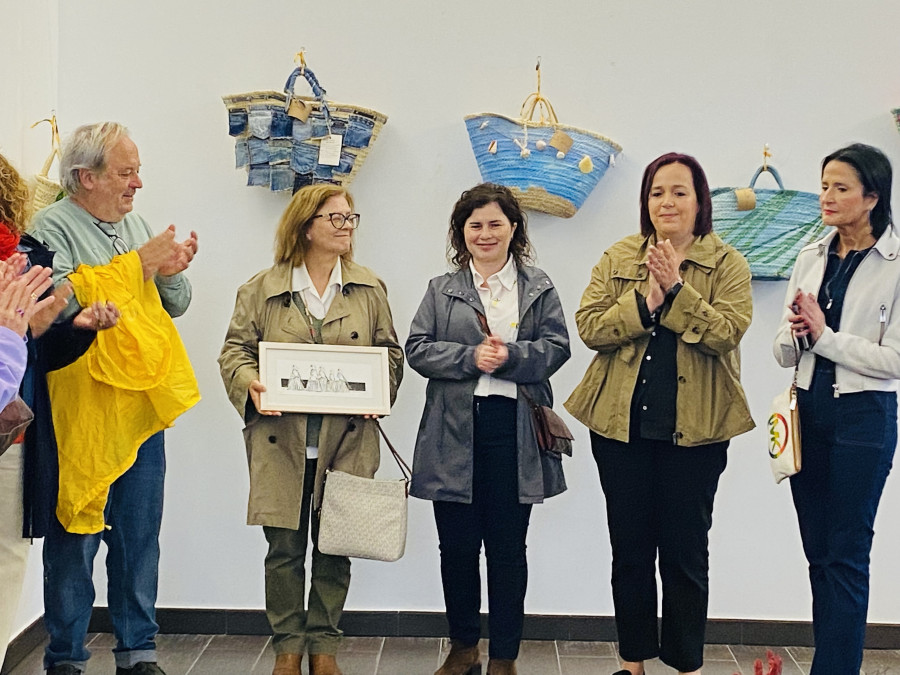 La exposición ‘Cestos- Senalles’ ya está en el Faro Vilán de Camariñas