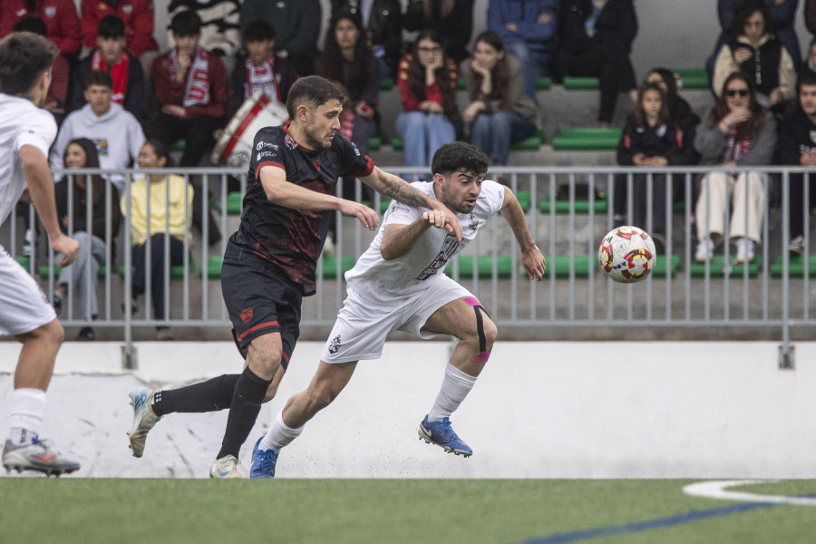 El Dumbría certifica el título de campeón de Primera Futgal al ganar en Calo por 2-5