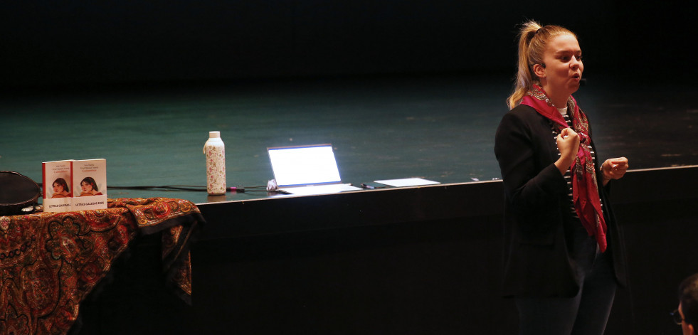 Las cantareiras, protagonistas en la primera jornada de Letras en Cee