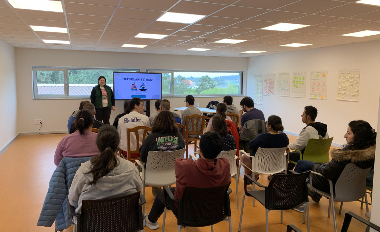 Vieiro impulsa la educación emocional para personas con diversidad funcional en Carballo
