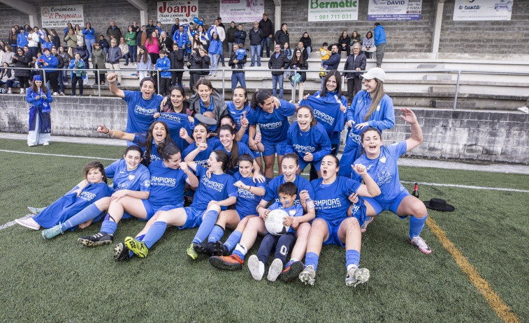 El Corme femenino, campeonas de Liga