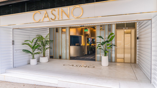 ExteriordelCasinoSantiago