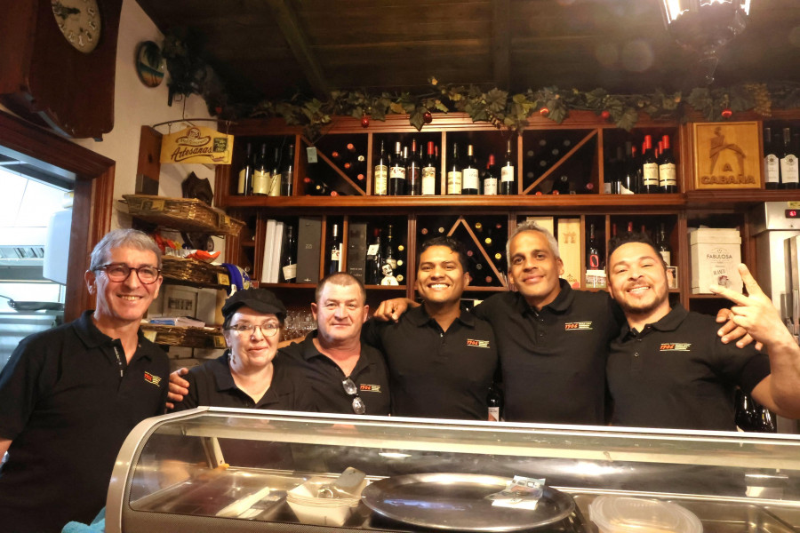 El Mesón A Cabaña de Carballo celebra sus 32 años