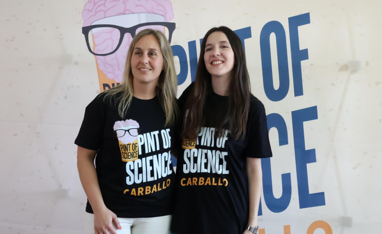 Carballo celebra con diversión su primera jornada de Pint of Science en el Pazo