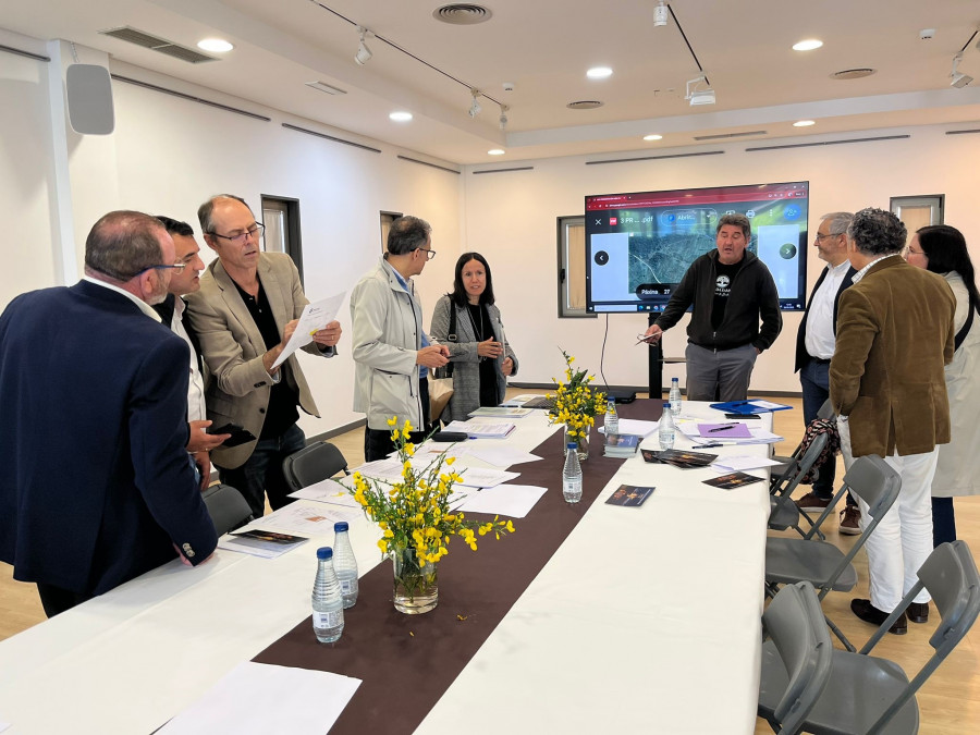 Arranca el proceso de compra de las fincas para el Parque do Megalitismo de la Costa da Morte