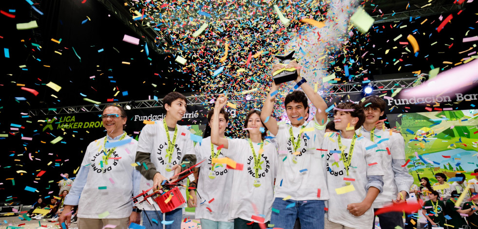 El IES Fin do Camiño de Fisterra, premiado en la Liga Maker Drone de la Fundación Barrié