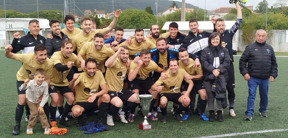 Atl. Carballo, San Ramón y Dumbría, en octavos de final del Campeonato gallego