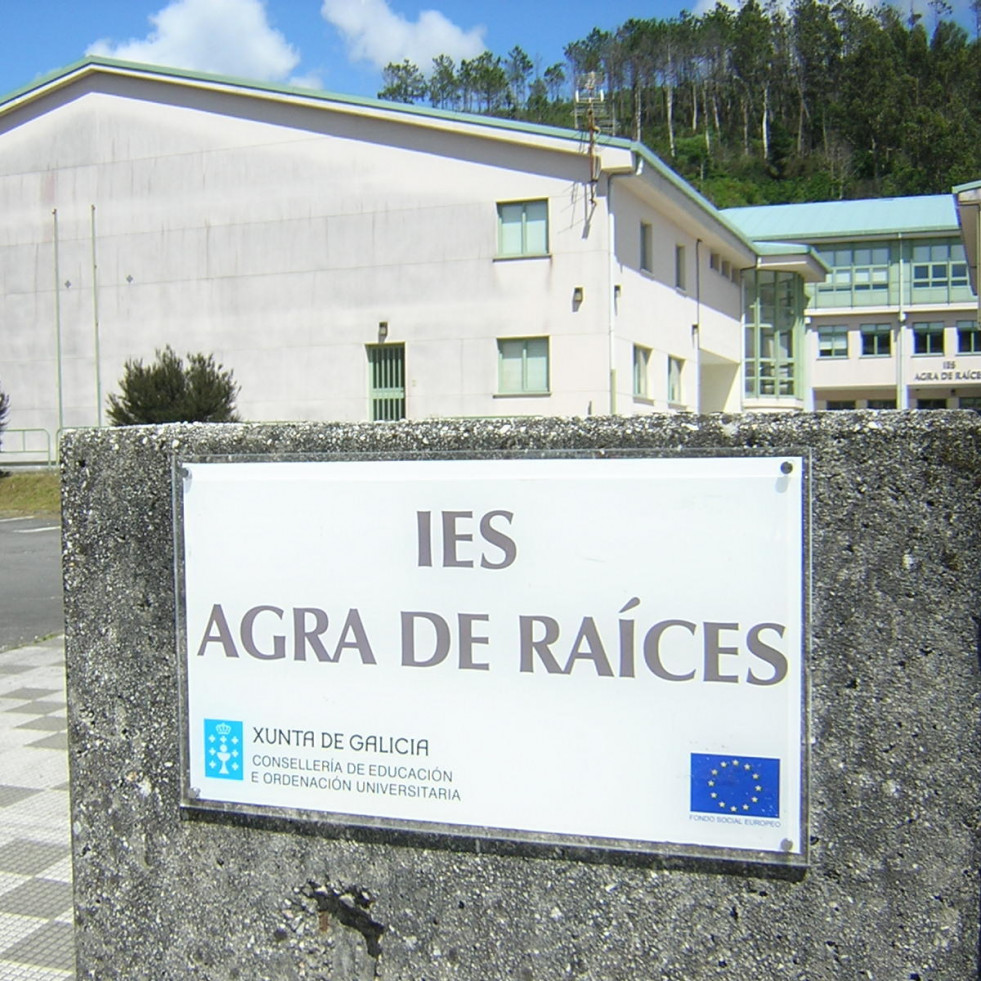 Comienzan los actos conmemorativos del 50 aniversario del IES Agra de Raíces