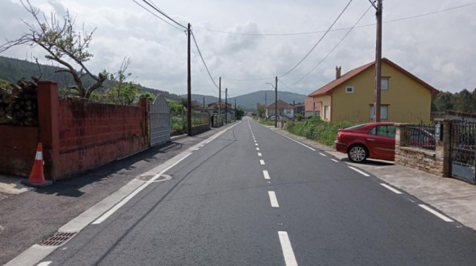 Camariñas, con ayuda de Agader, mejora un vial en Xaviña