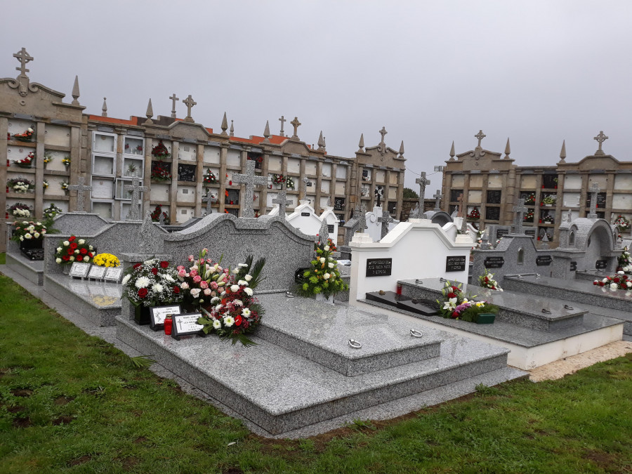 O uso do galego nas lápidas aumenta en Vimianzo e Santa Comba