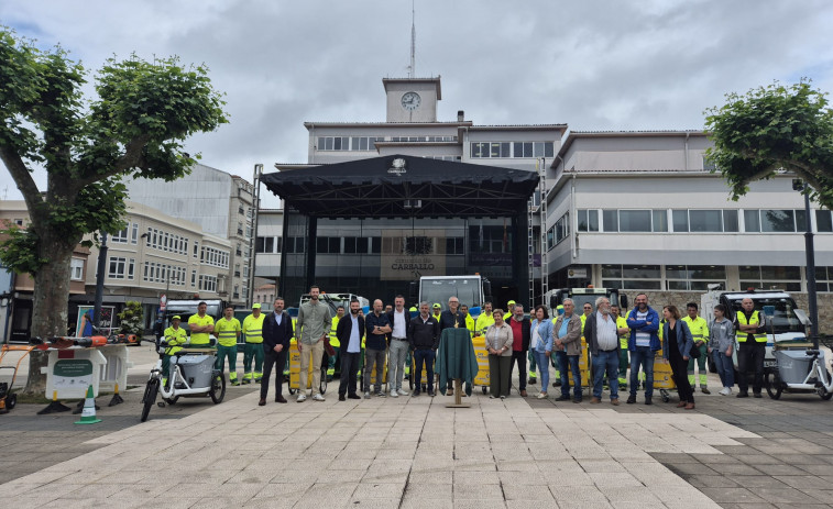 Aspaber presenta el renovado equipo de limpieza viaria en Carballo