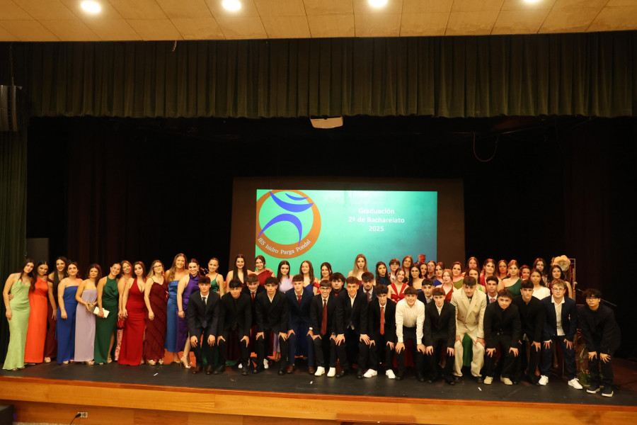 Graduaciones el IES Isidro Parga Pondal de Carballo