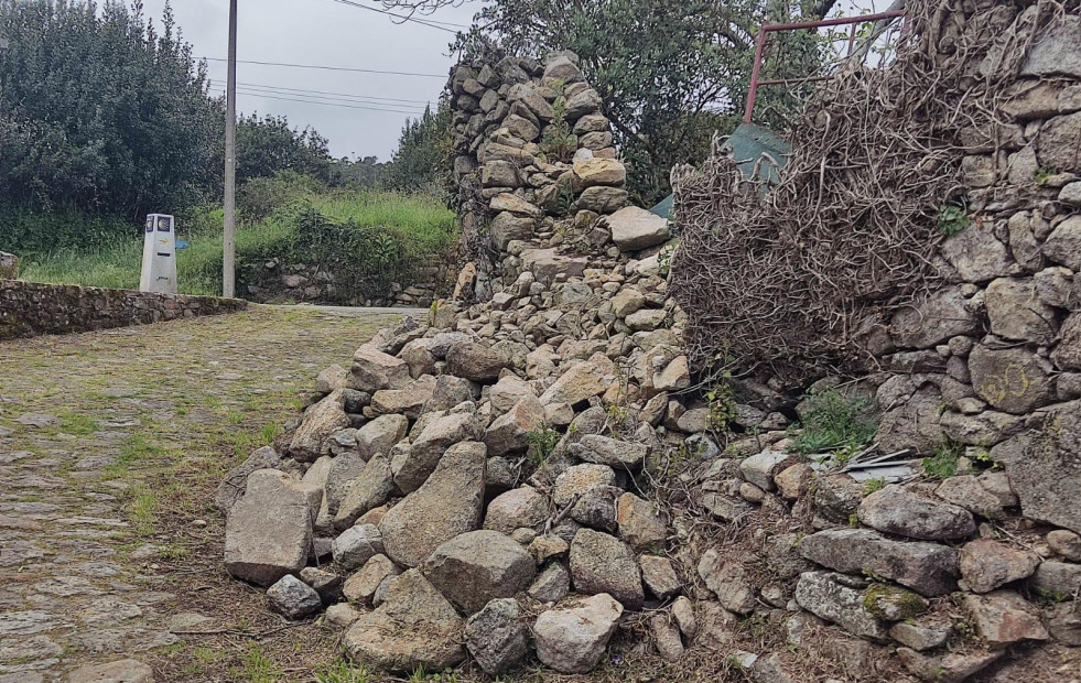 El BNG solicita a la Xunta actuar de forma urgente en la iglesia muxiana de San Martiño de Ozón