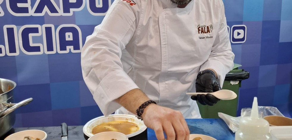 Fabián Mouzo representa la gastronomía vimiancesa con un showcooking en Festur
