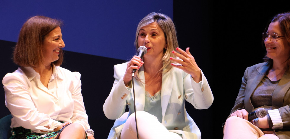 Las mujeres del rural crean redes  de colaboración desde Vimianzo