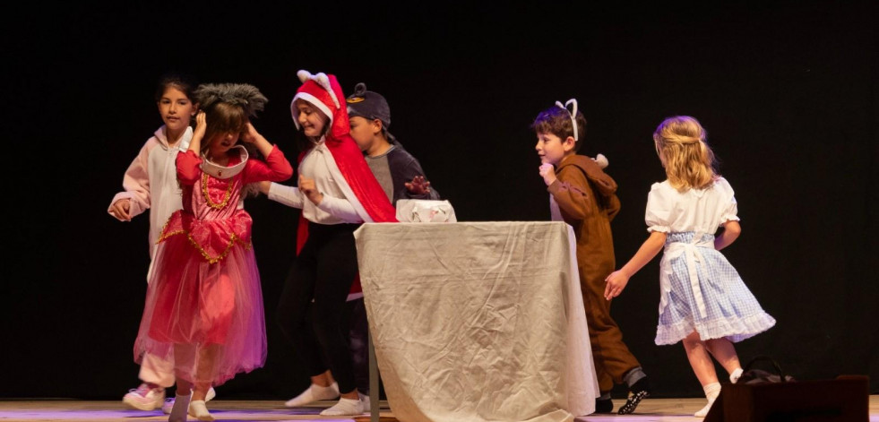 Gran éxito del primer Maratón Teatral de Malpica, con una destacada participación infantil