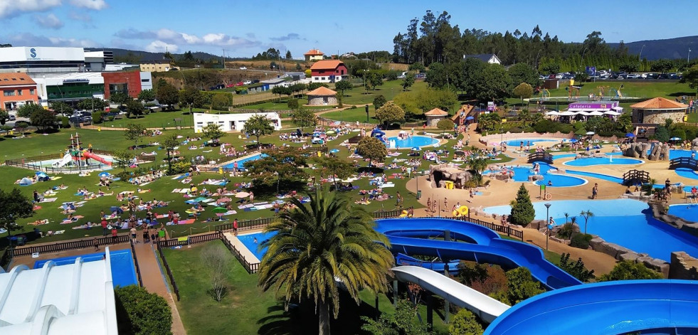 El Aquapark de Cerceda inicia este lunes la temporada hasta principios de septiembre