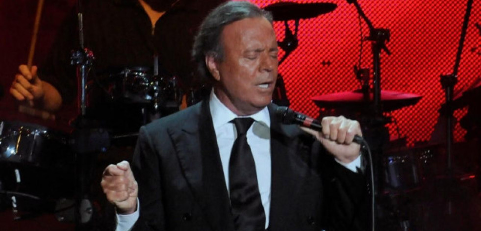 Las raíces gallegas de Julio Iglesias y la fecha de su visita a Ourense