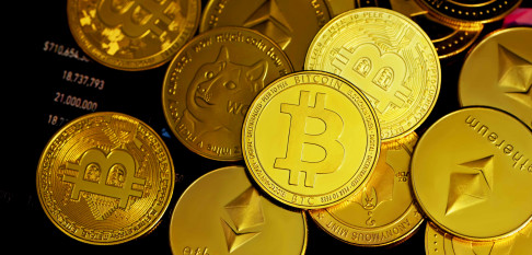 Google Play aloja aplicaciones maliciosas que roban frases semilla de criptomonedas y ocultan otras formas de ataque