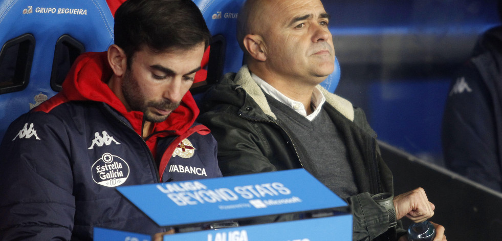 El Deportivo prescinde de Óscar Gilsanz como entrenador del primer equipo