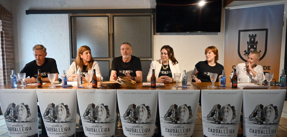 A Carballeira cumpre 40 anos cunha aposta 100% femenina e en galego