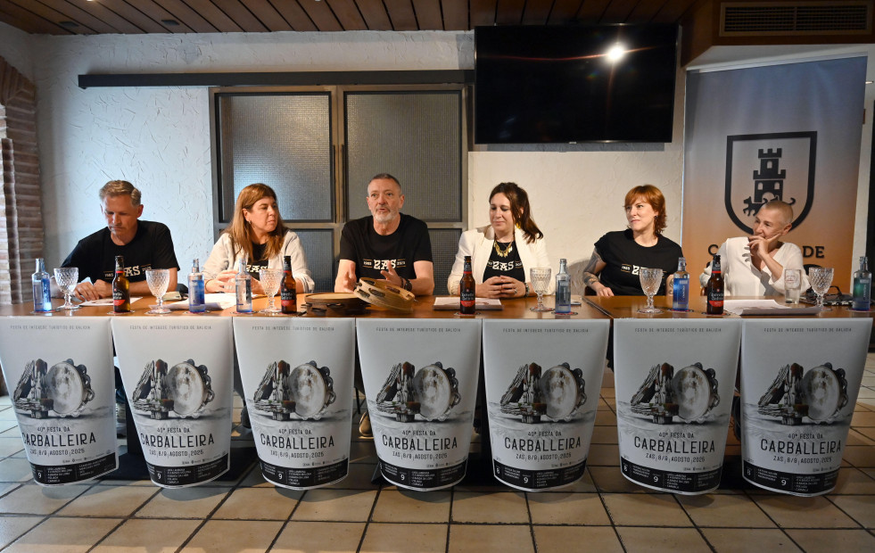 A Carballeira cumpre 40 anos cunha aposta 100% femenina e en galego