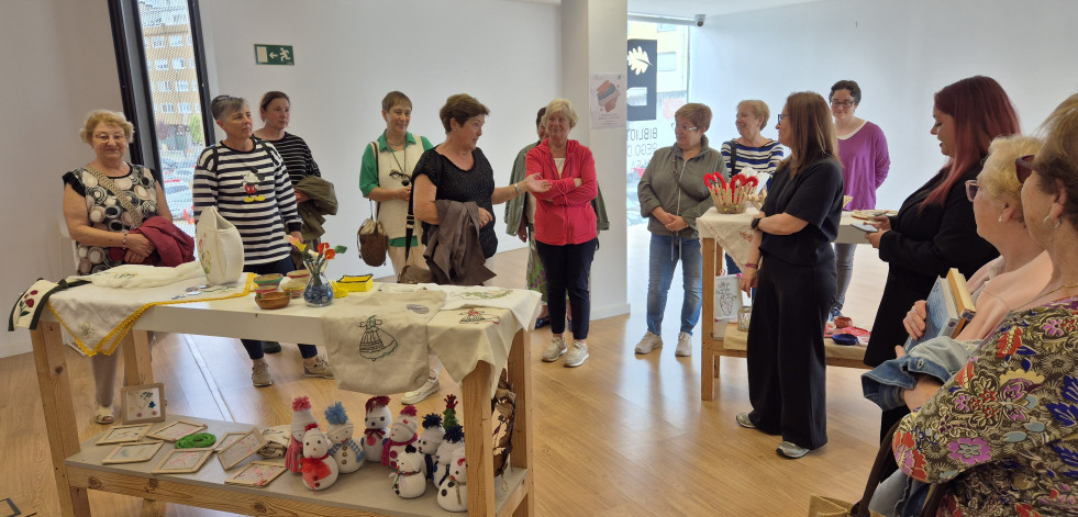 Exposición de manualidades en Rego da Balsa