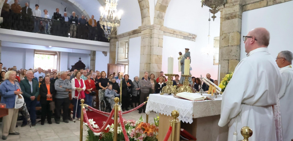La Costa da Morte honra a San Antonio