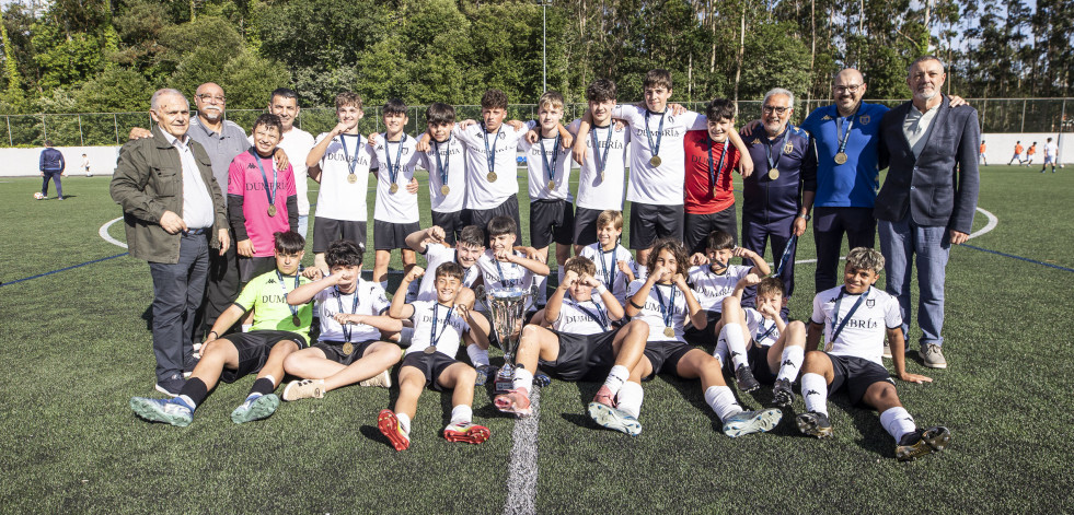 Final de la Copa da Costa infantil que jugaron el Dumbría y el Coristanco