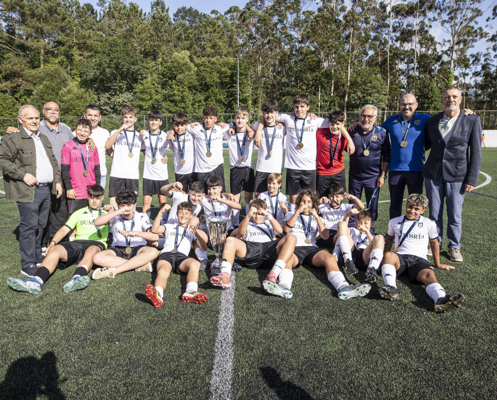 Dumbria coristanco final copa infantil 030