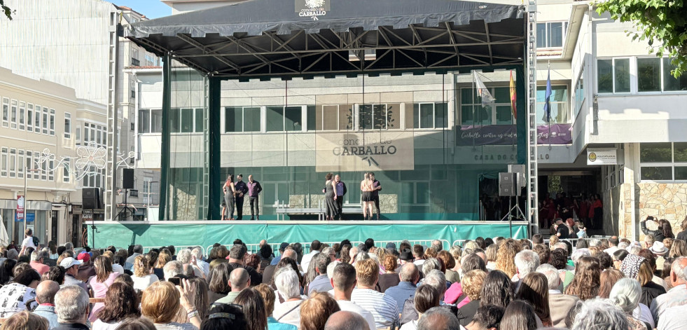 Bailes de salón, alfombras florales y tributo a Manolo Escobar, este domingo en la comarca