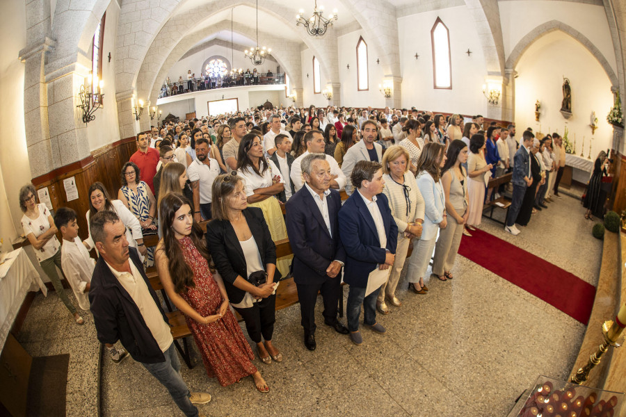 Confirmaciones en A Laracha, con un total de 66 personas