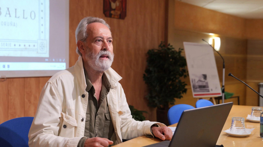 Xan Fraga se despide con una conferencia en el IES Alfredo Brañas